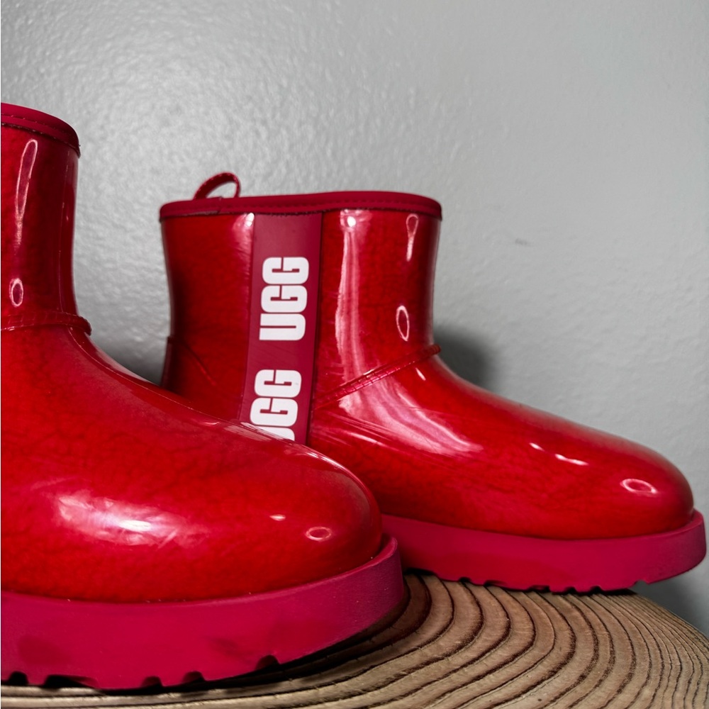 Ugg Classic Clear Mini Winter Boot Clear Plastic … - image 4
